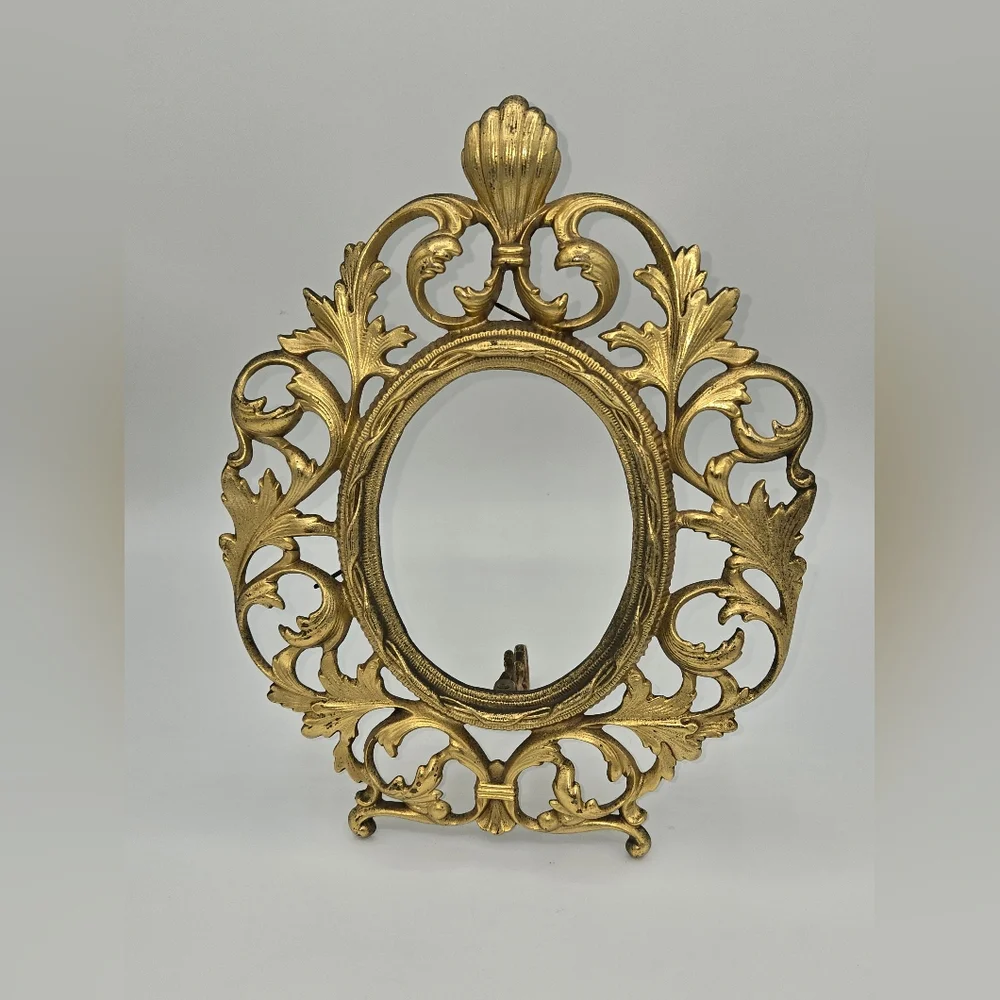 Brass‎ Ornate Oval Picture Frame Vintage Hollywood Regency Scroll Shell 11